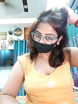 Snapshot of Cute-mona chatting on 09.17.25 Cute-mona online show from 09.17.25