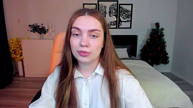 DaniellaLovely online show from 01.27.25
