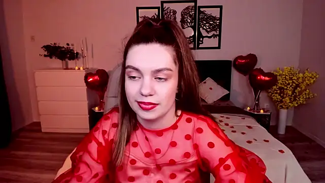 DaniellaLovely online show from 02.13.25