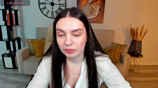DaniellaLovely online show from 03.15.25