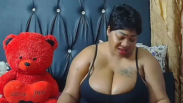 HUMONGUOUSTITSS online show from 09.28.25