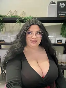 VladaWhite online show from 02.26.25