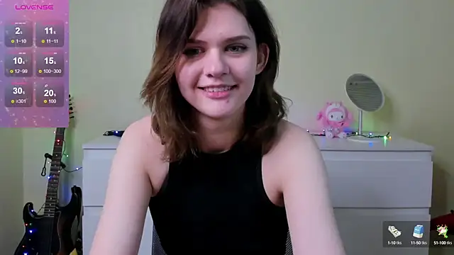 Snapshot of JulieTaylors chatting on 02.15.25 JulieTaylors online show from 02.15.25