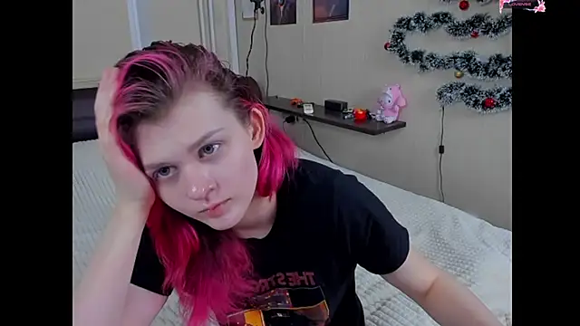 JulieTaylors online show from 05.13.26