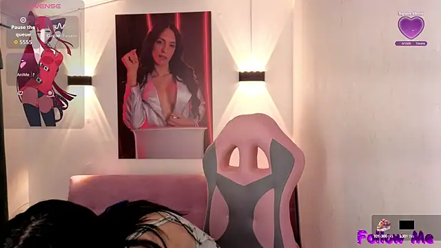 Snapshot of vittorialombardi__ chatting on 09.21.25 vittorialombardi   online show from 09.21.25