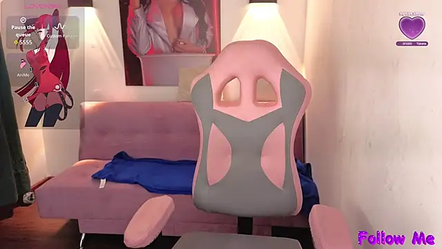 Snapshot of vittorialombardi__ chatting on 10.08.25 vittorialombardi   online show from 10.08.25