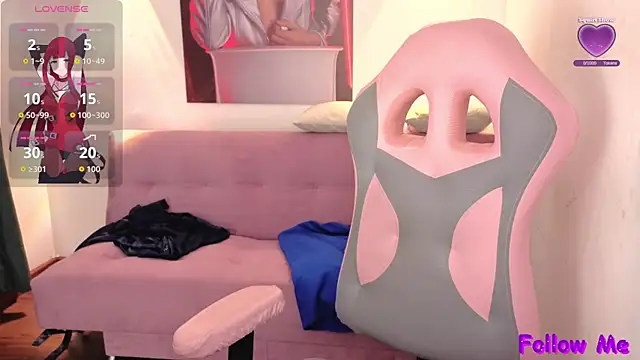 Snapshot of vittorialombardi__ chatting on 10.25.25 vittorialombardi   online show from 10.25.25