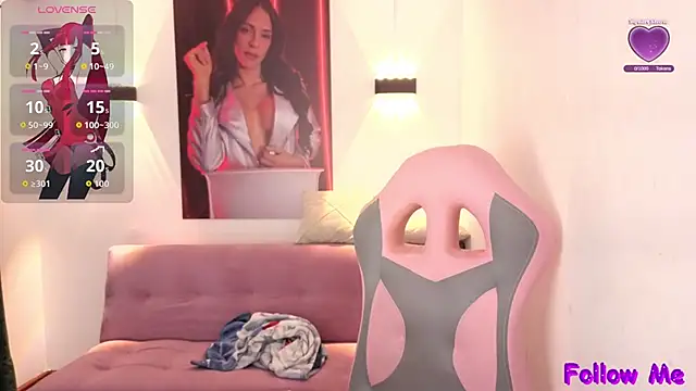 Snapshot of vittorialombardi__ chatting on 10.28.25 vittorialombardi   online show from 10.28.25