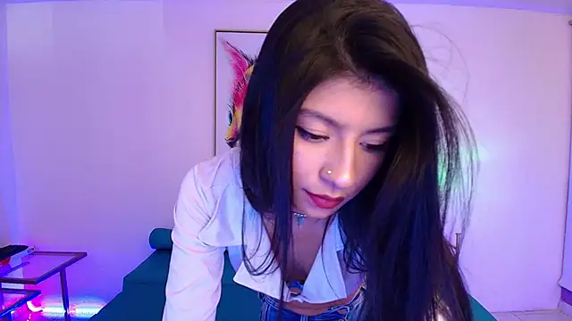 Dulcetorres  online show from 02.24.25