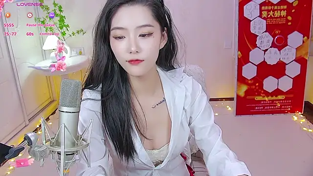 LuckyStarYou online show from 01.06.25