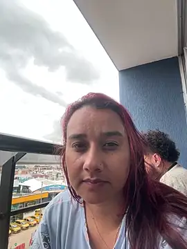 Snapshot of Cafeziitha02 chatting on 10.21.25 Cafeziitha02 online show from 10.21.25