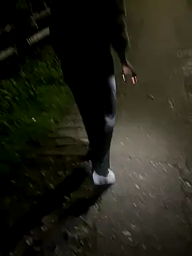 Cafeziitha02 online show from 11.28.25