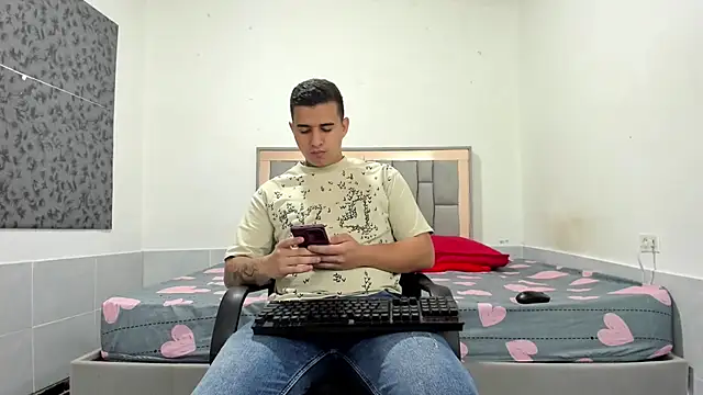 simookeler online show from 11.30.25