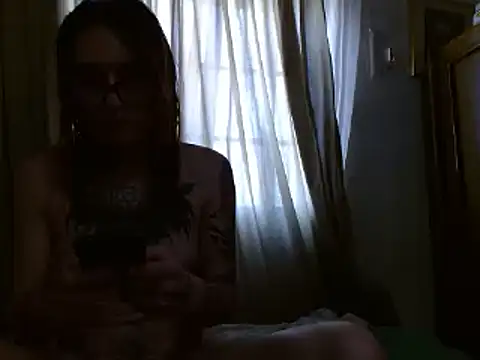 kittenlizz online show from 12.05.24