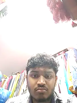 Snapshot of heartless__95 chatting on 10.12.25 heartless  95 online show from 10.12.25