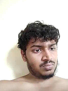 Snapshot of heartless__95 chatting on 10.23.25 heartless  95 online show from 10.23.25