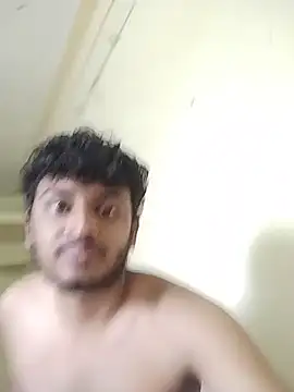 Snapshot of heartless__95 chatting on 10.24.25 heartless  95 online show from 10.24.25