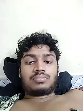 Snapshot of heartless__95 chatting on 10.25.25 heartless  95 online show from 10.25.25