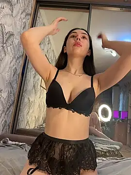 LushLuna online show from 03.29.26