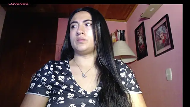 bunnyemilyrose36 online show from 12.10.24