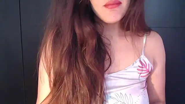 AdharaLujan online show from 04.12.26