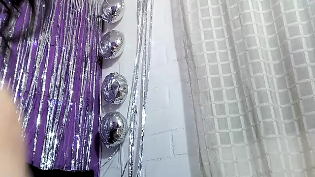 Zara47sweet online show from 12.22.24