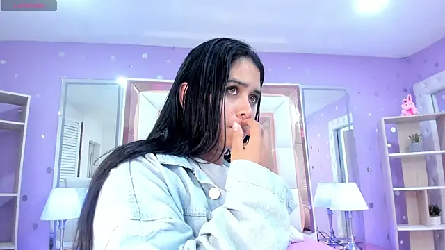 scarlette 15  online show from 04.02.26