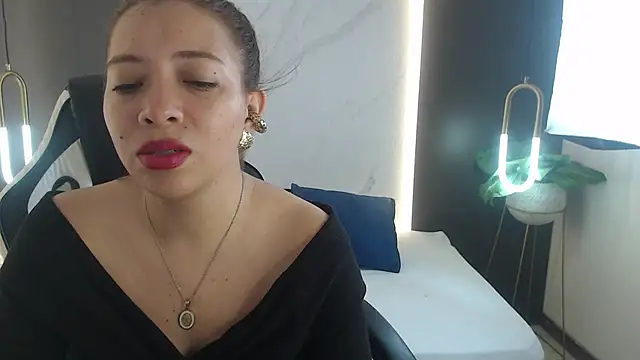 alma fenix online show from 12.09.24