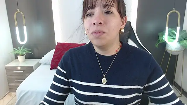 alma fenix online show from 12.28.24