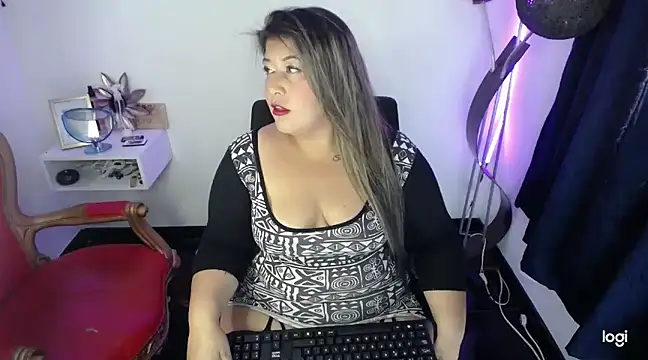 Snapshot of AmeliaThompsonTaboo chatting on 03.15.25 AmeliaThompsonTaboo online show from 03.15.25