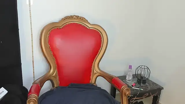 Snapshot of AmeliaThompsonTaboo chatting on 10.30.25 AmeliaThompsonTaboo online show from 10.30.25