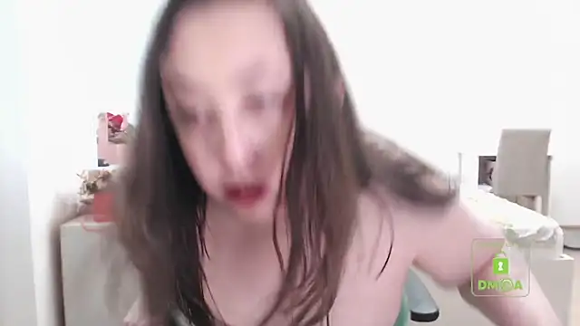 Snapshot of cute_and_hot chatting on 03.14.25 cute and hot online show from 03.14.25