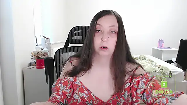 Snapshot of cute_and_hot chatting on 09.28.25 cute and hot online show from 09.28.25