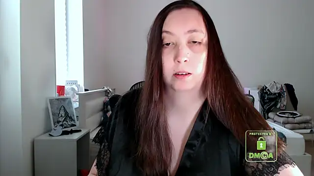 cute and hot online show from 05.31.26