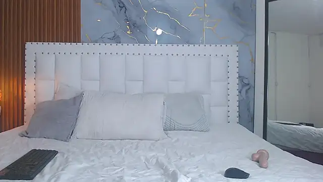 hotlatinateacher online show from 12.28.24