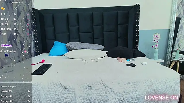 hotlatinateacher online show from 12.30.24