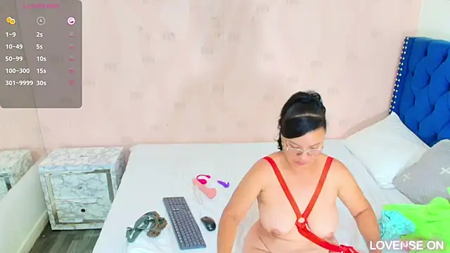 hotlatinateacher online show from 03.16.25