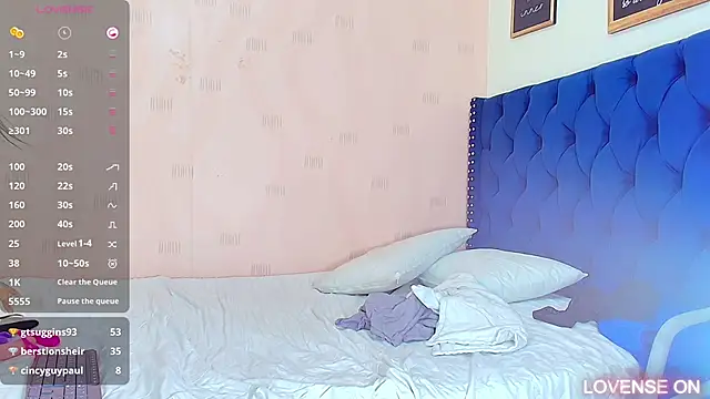 hotlatinateacher online show from 03.22.25