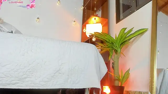 angelinepossy online show from 02.22.25