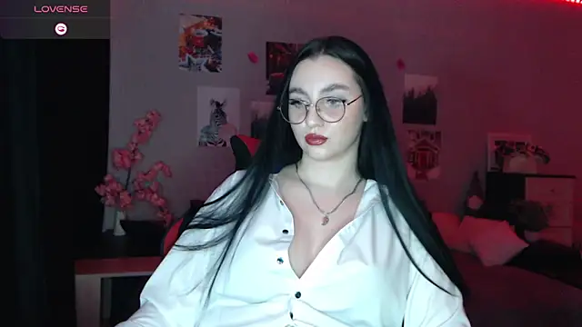 Fluffy Tiffy online show from 02.27.25