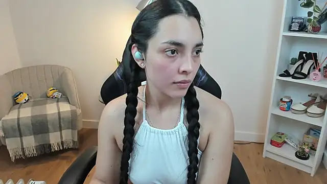  BellaEvans  online show from 01.20.25
