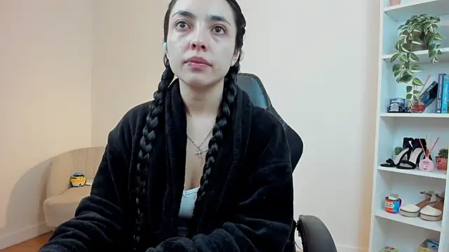  BellaEvans  online show from 01.23.25