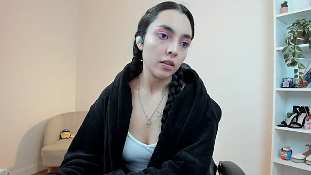  BellaEvans  online show from 01.23.25