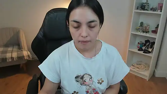  BellaEvans  online show from 02.24.26