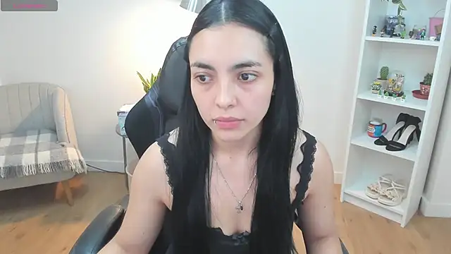  BellaEvans  online show from 03.07.26