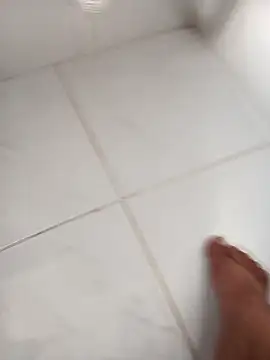 lobomisterioso13 online show from 10.27.25