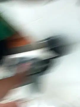 Snapshot of lobomisterioso13 chatting on 12.19.25 lobomisterioso13 online show from 12.19.25