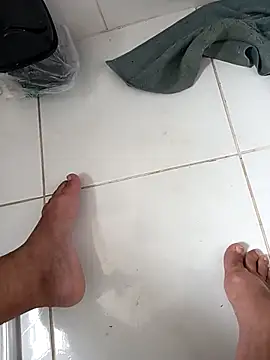 Snapshot of lobomisterioso13 chatting on 02.12.26 lobomisterioso13 online show from 02.12.26