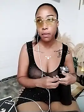 LadyEbonyX online show from 03.20.25