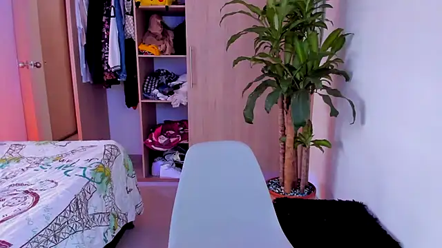 aldrinwhite online show from 12.03.25